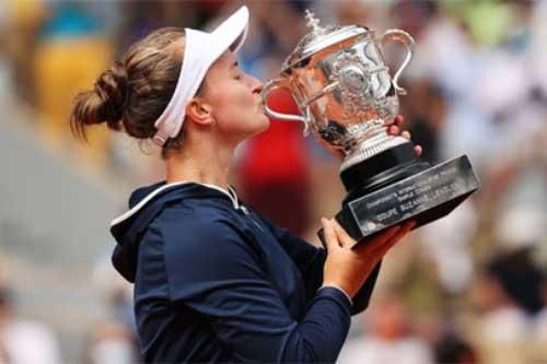 Barbora Krejcikova vô địch Roland Garros 2021