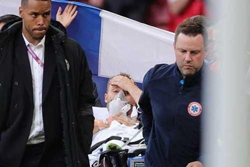 Eriksen đã có thể tự thở và nói chuyện, 11 năm chưa từng gặp vấn đề sức khỏe