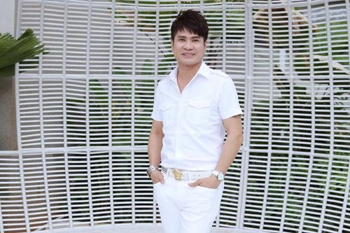 Lương Gia Huy bênh vực vợ chồng Thủy Tiên, chê dân trí thấp
