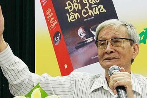 Nguyễn Xuân Khánh trong mắt bạn văn