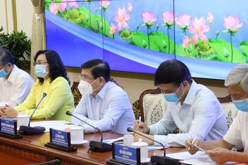 TP.HCM đặt mục tiêu tiêm vaccine cho 2/3 người dân của thành phố trong năm 2021