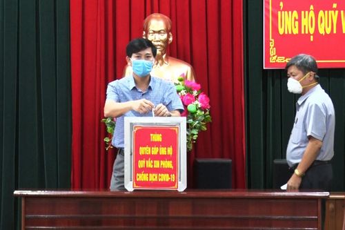 Các địa phương quyên góp phòng-chống Covid-19
