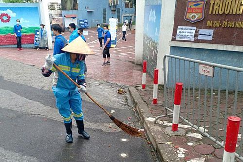 Bảo đảm tiêu thoát nước, vệ sinh môi trường phục vụ kỳ thi vào lớp 10
