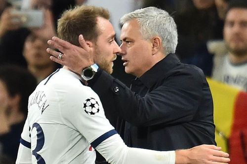 Mourinho bật khóc vì Eriksen