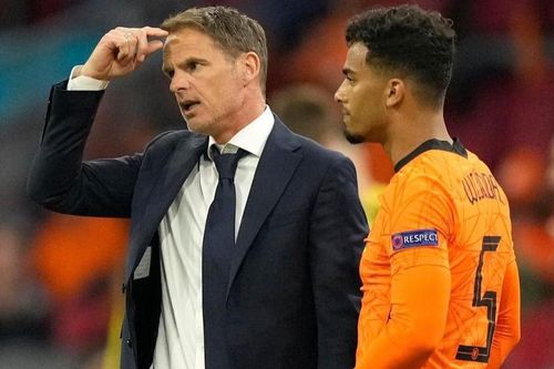 Tuyển Hà Lan thắng nhờ De Boer kiên định