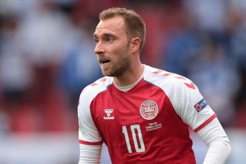 UEFA dọa xử thua Đan Mạch 0-3 ở sự cố Eriksen