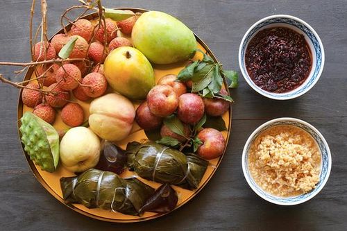 Mâm cúng Tết Đoan Ngọ mùng 5/5 Âm lịch gồm những gì?