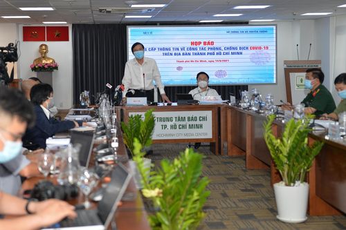 TPHCM họp báo cung cấp thông tin về dịch COVID-19