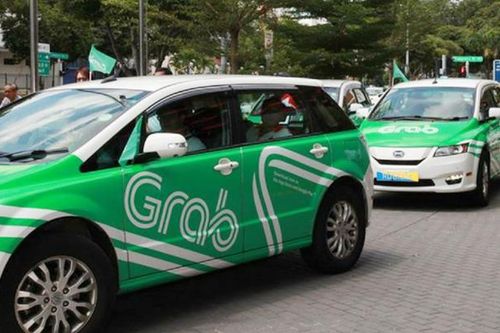 PVOIL 'nhắc nhở khéo' người lao động chạy taxi công nghệ kiếm thêm thu nhập trong mùa dịch