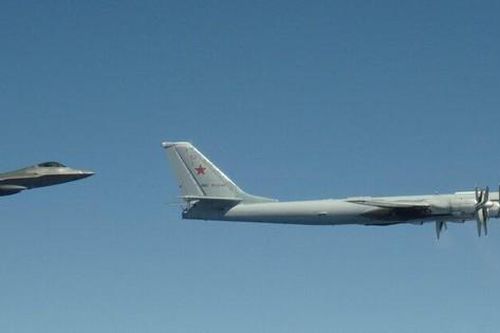 Nga đang 'hành hạ' phi đội F-22 đắt tiền của Mỹ ở Alaska