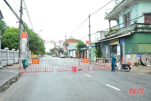 Hà Tĩnh khẩn tìm người từng đến các địa điểm có ca bệnh từng đến