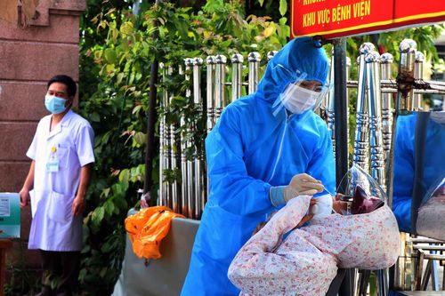 Thêm 6 ca dương tính với SARS-CoV-2 ở Hà Tĩnh, gồm em bé một tuổi