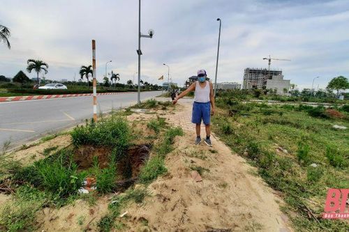 Nguy cơ tai nạn từ các mặt bằng dự án đang thi công dang dở