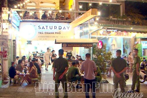 2 cơ sở kinh doanh trà chanh vi phạm quy định phòng dịch Covid-19