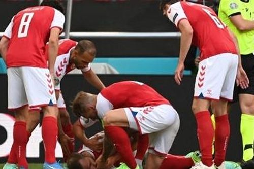 Gục ngã trên sân cỏ: Điều gì đã xảy đến với Eriksen và những người khác?