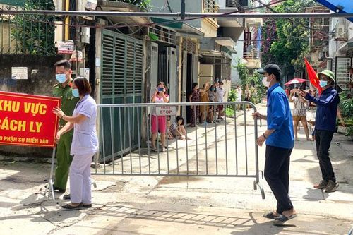 Kết thúc cách ly y tế khu B11, B13 tổ dân phố Cơ khí, xã Yên Viên (huyện Gia Lâm)