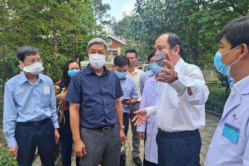 Thứ trưởng Nguyễn Trường Sơn làm Trưởng bộ phận thường trực chống dịch COVID-19 của Bộ Y tế tại TP. HCM