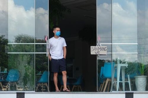 Doanh nghiệp Hà Nội đuối sức, mong sớm được mở cửa trở lại