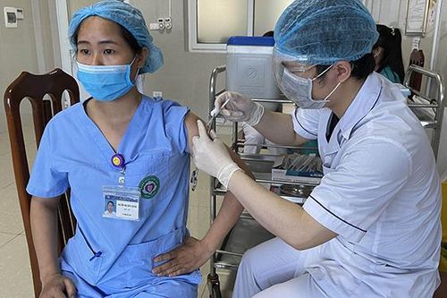Triển khai chiến dịch tiêm chủng vaccine phòng Covid-19 toàn quốc