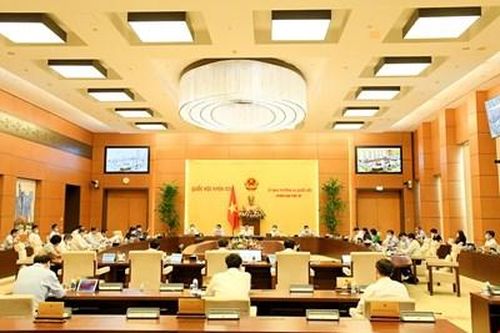 Những tháng đầu năm, kinh tế đạt được thành quả nhất định