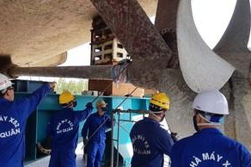 Góp phần nâng sức những con tàu