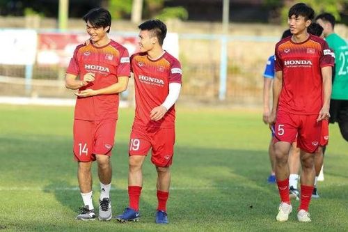 Công bố danh sách ĐT Việt Nam đấu UAE: Tuấn Anh vắng mặt