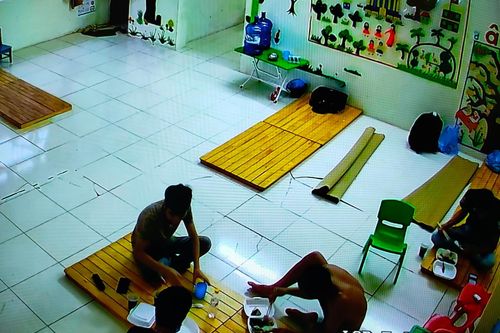Bắc Giang: Xử phạt vì tụ tập uống rượu trong khu cách ly tập trung