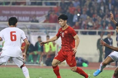 UAE vs Việt Nam: 'Chốt hạ' ngôi đầu bảng