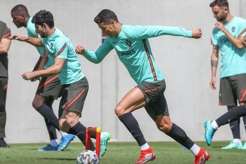 CR7 chưa từng ghi bàn tại Hungary, điều người Hung mong tiếp diễn tối nay