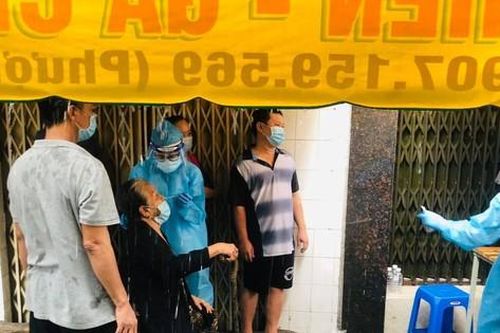 Những chuỗi 'siêu lây nhiễm' COVID-19 tại TPHCM