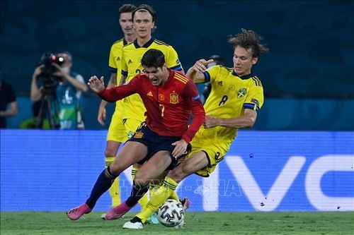 EURO 2020: Phung phí cơ hội, Tây Ban Nha chia điểm với Thụy Điển