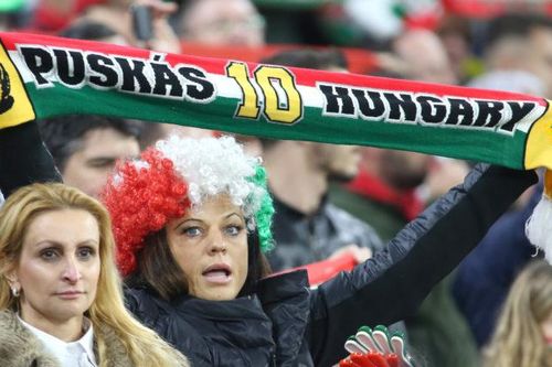 Hungary mở cửa khu vực dành cho người hâm mộ trước trận mở màn