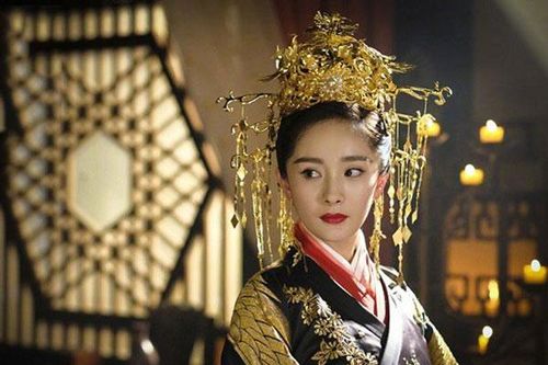 Vị Hoàng đế duy nhất bị vợ cho ăn 'bạt tai' vì dám bênh phi tần nói xấu mình