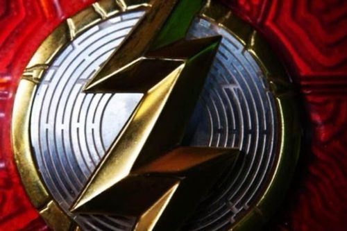 Hé lộ logo trang phục mới của 'Flash' trong phiên bản điện ảnh cùng tên lên sóng vào năm 2022