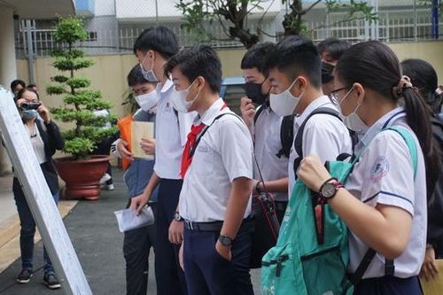 TP.HCM hủy toàn bộ đề thi và giải phóng hội đồng sao y đề thi vào lớp 10