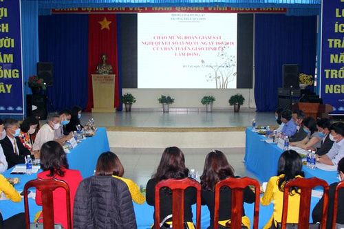 Công tác dân vận trong ngành giáo dục
