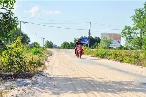 Cần sớm sửa chữa, nâng cấp tuyến đường xảy ra nhiều vụ tai nạn giao thông ở huyện Hải Lăng