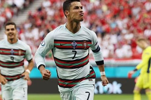 Ronaldo lập cú đúp, Bồ Đào Nha khiến Hungary câm lặng từ phút 84