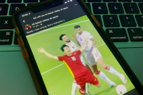 Nhiều trang giả mạo trọng tài Iraq xin lỗi cổ động viên Việt Nam