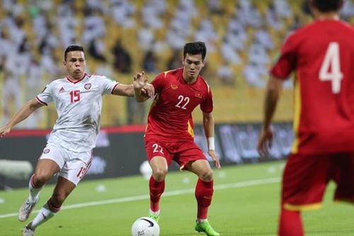ĐIỂM NHẤN Việt Nam 2-3 UAE: Bài học quý giá. Cột mốc lịch sử của bóng đá Việt Nam