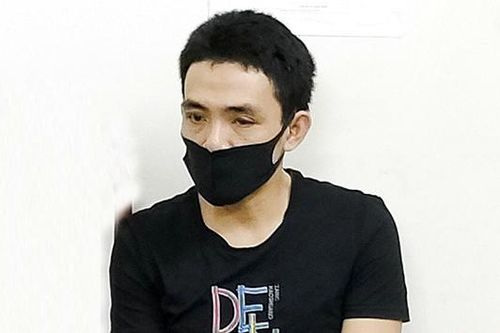Bắt tận tay
