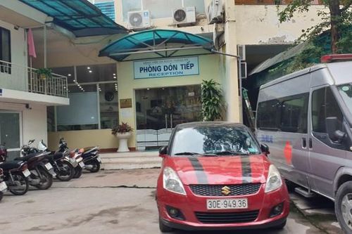 Soi Cty TNHH Phát triển công nghệ Y học chủ BV Tràng An tồn tại trái phép
