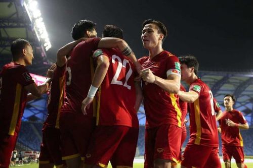 Cổ động viên châu Á: 'Việt Nam mất oan quả penalty'