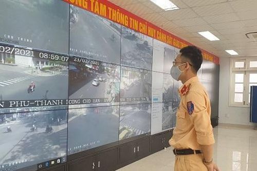Nữ sinh viên trình báo bị lừa hơn 800 triệu đồng vì tin CSGT 'dỏm'