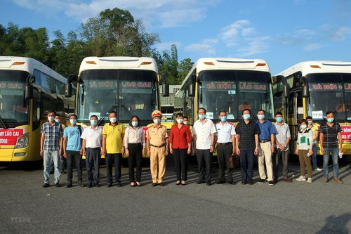 Tỉnh Lào Cai đón hơn 170 lao động về từ tâm dịch Bắc Giang