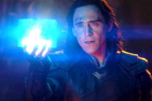 'Thần điêu đại bịp' Loki từng sử dụng những món thần khí gì?