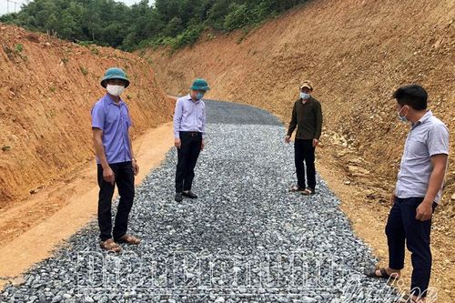 Xây dựng đội ngũ cán bộ đáp ứng yêu cầu nhiệm vụ