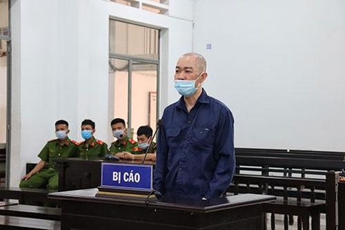 Hứa hẹn giúp thoát cách ly y tế để chiếm đoạt tiền