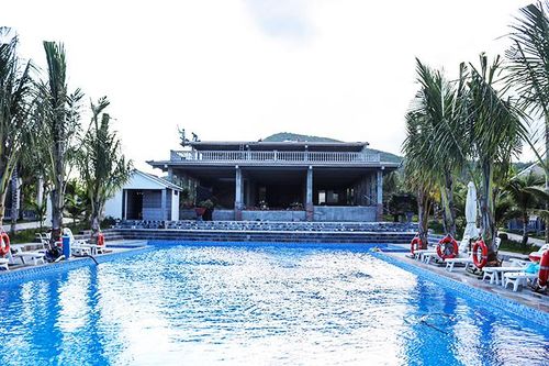 Xây dựng trái phép trên đất dự án