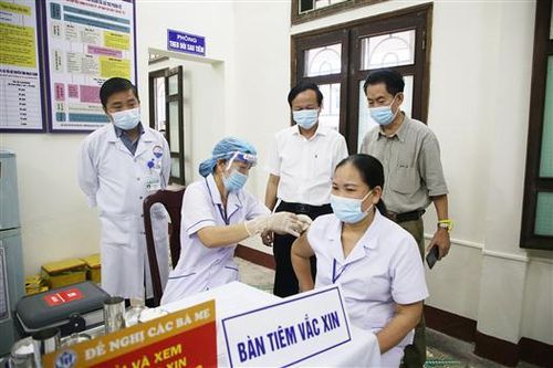 Triển khai tiêm 17.720 liều vắc xin COVID-19 đợt 2